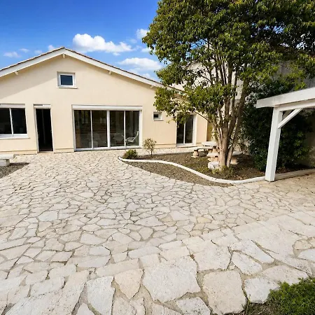 Charming House With Garden And Parking Appartamento Le Bouscat
